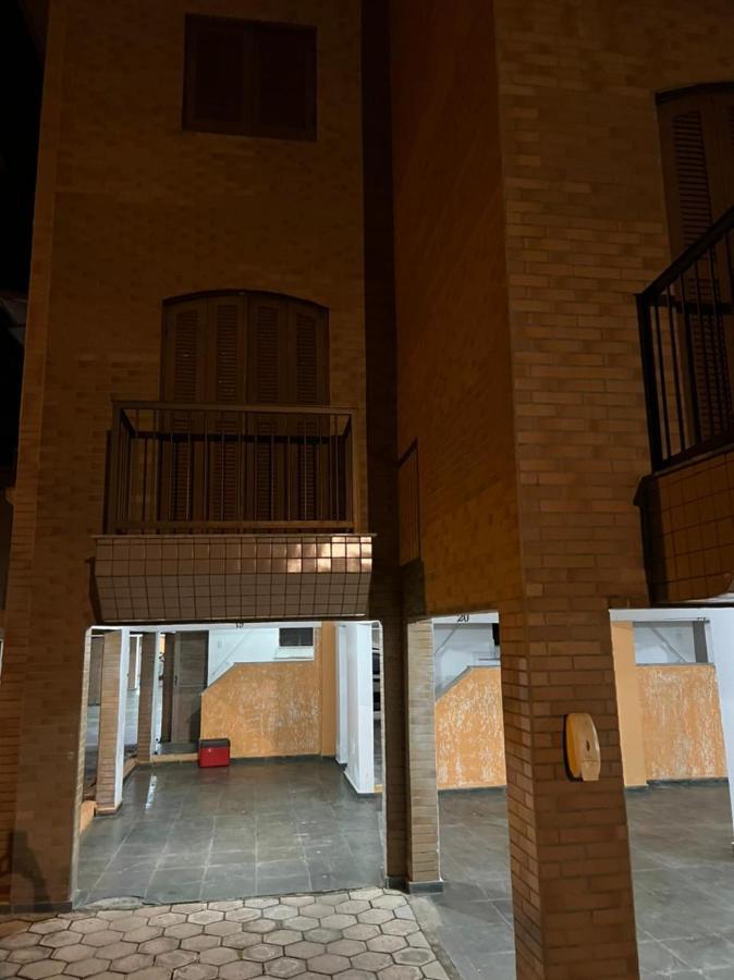 Condominio - Praia Grande - Ubatuba/Sp Buitenkant foto