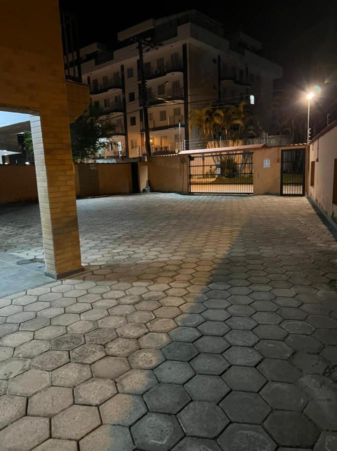 Condominio - Praia Grande - Ubatuba/Sp Buitenkant foto
